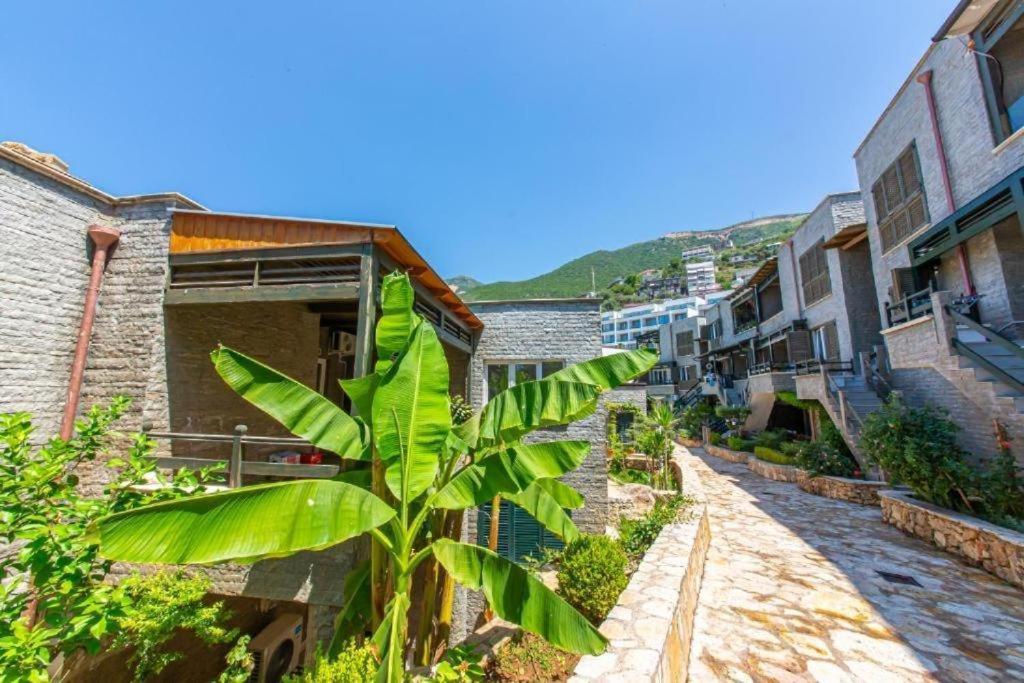 Vila Rina At Aquamarine Residence Vlorë Exterior foto
